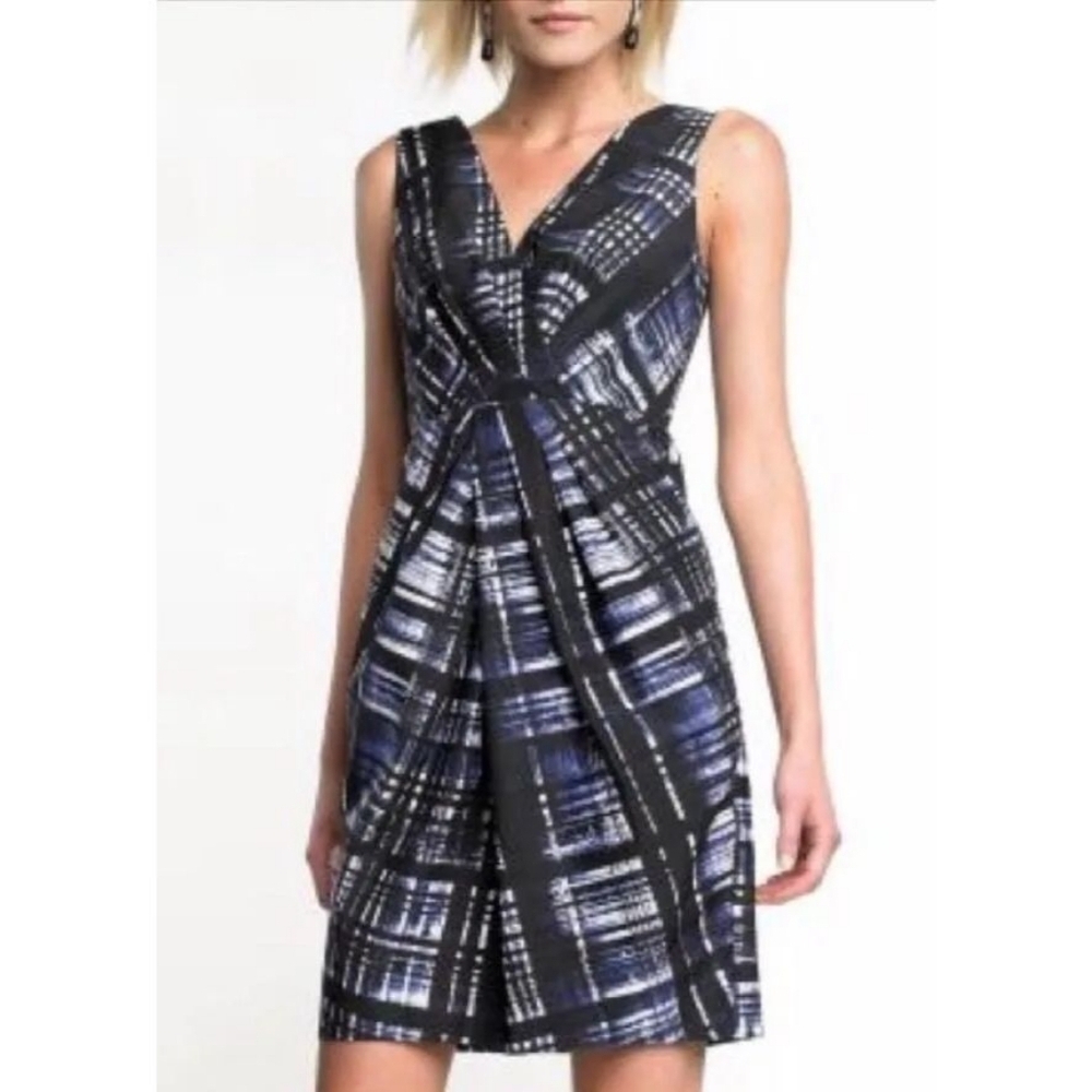 Banana Republic Plaid Pleated Sleeveless Dress
